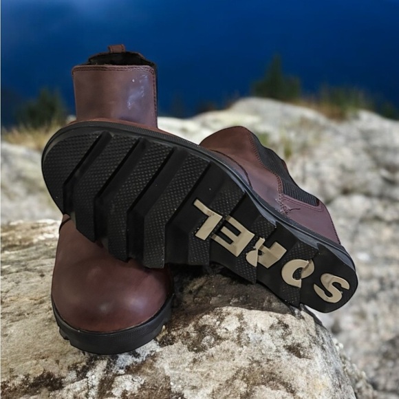 Sorel Joan of Arctic Women’s Wedge ll Chelsea Boot in Wine. Size 10. - Picture 8 of 8